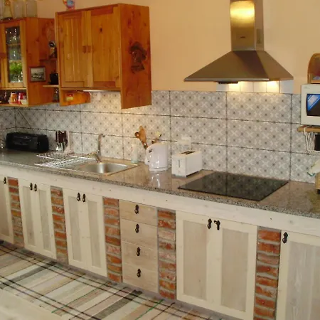 Panzió Privat Henry Lipótszentmiklós