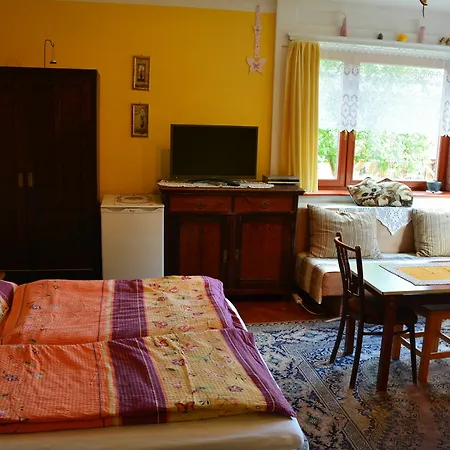 Bed & Breakfast Privat Henry